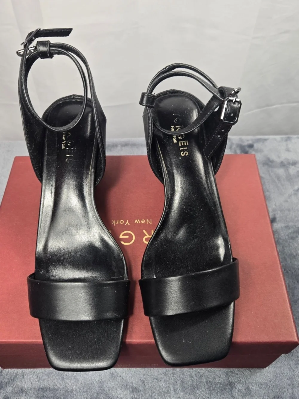 Torgeis Black leather wedged heel sandle
